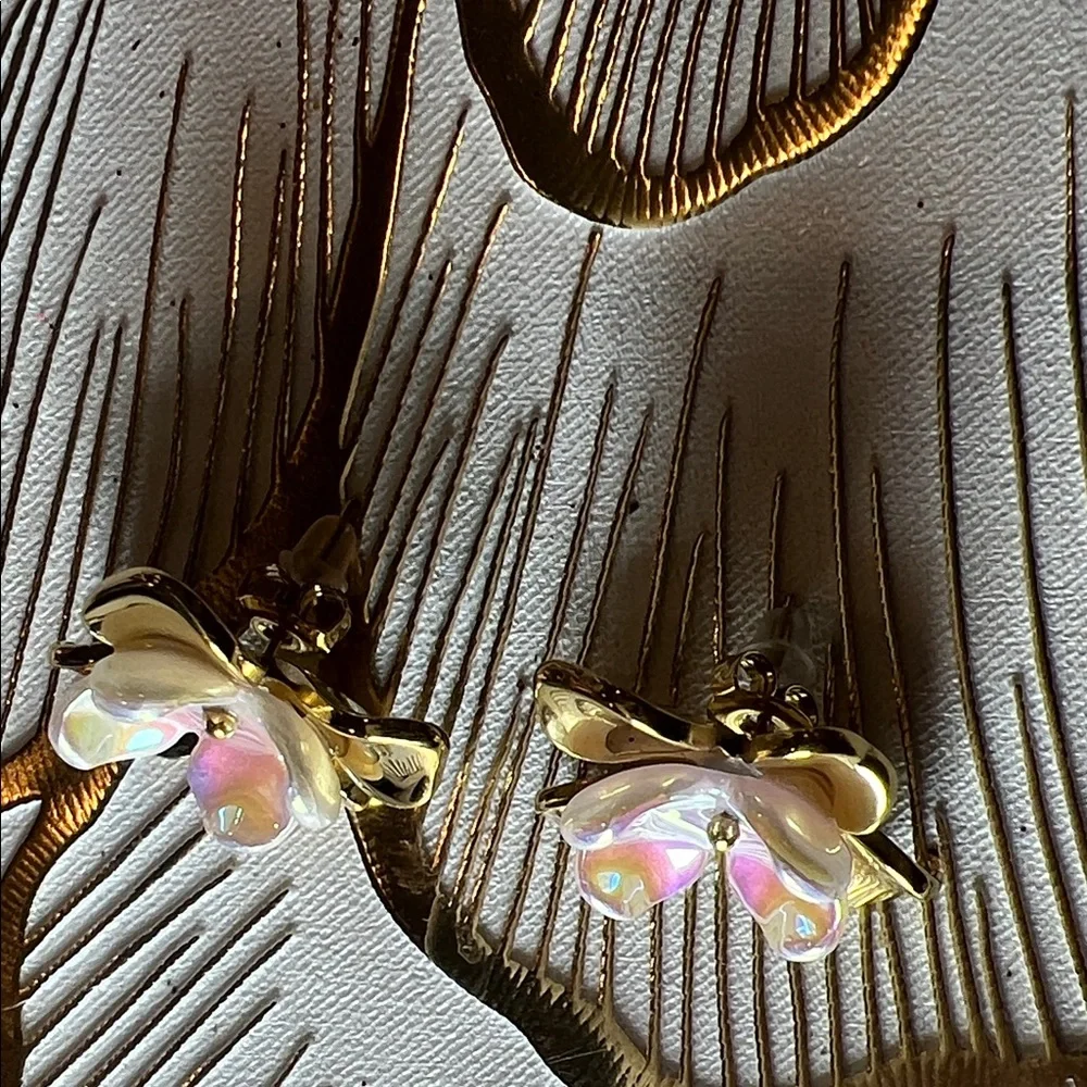 Elegant Gold and Iridescent Flower Earrings